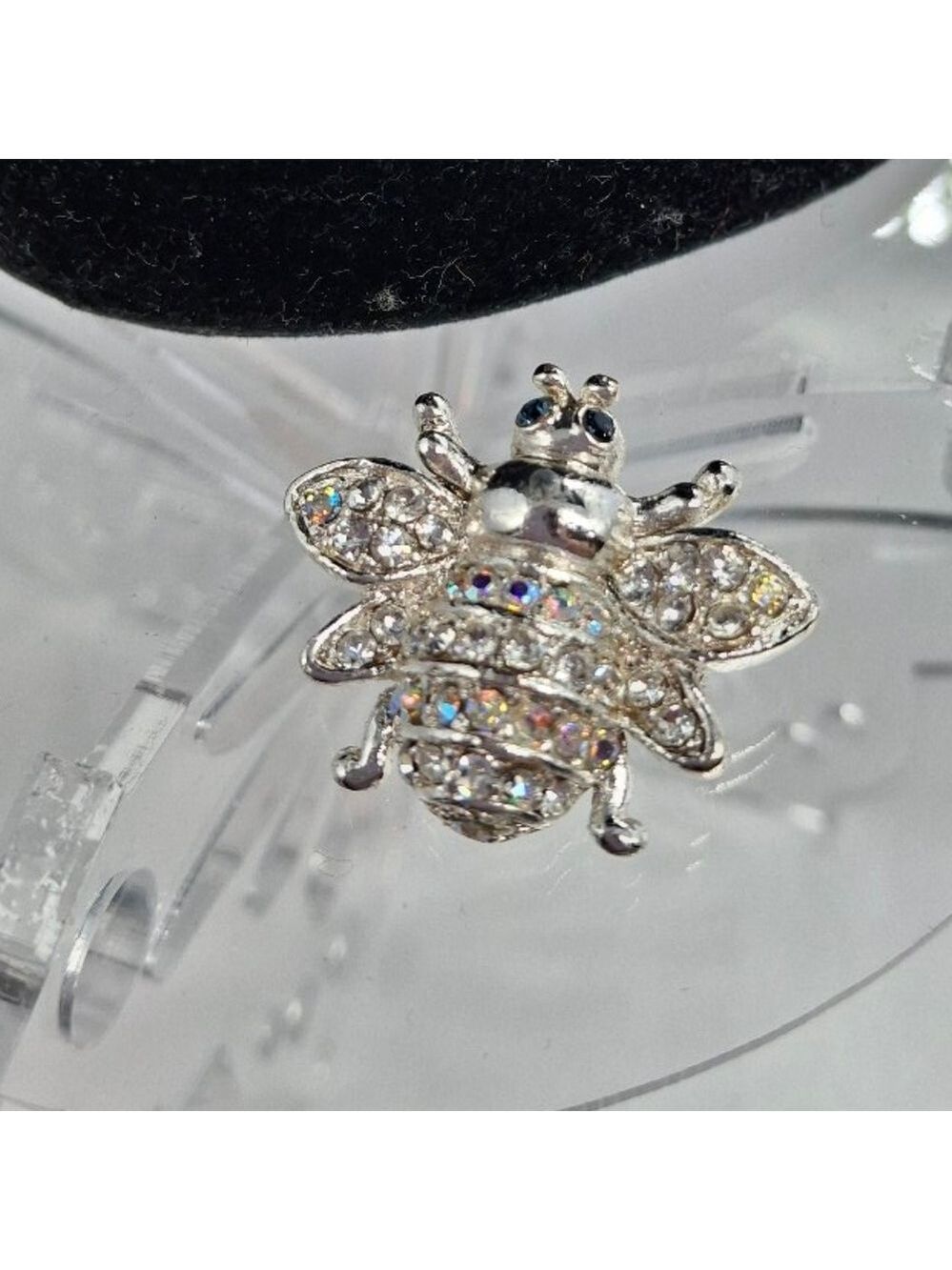 BUMBLE BEE BROOCH ENAMEL AND CLEAR RHINESTONE SILVERTONE